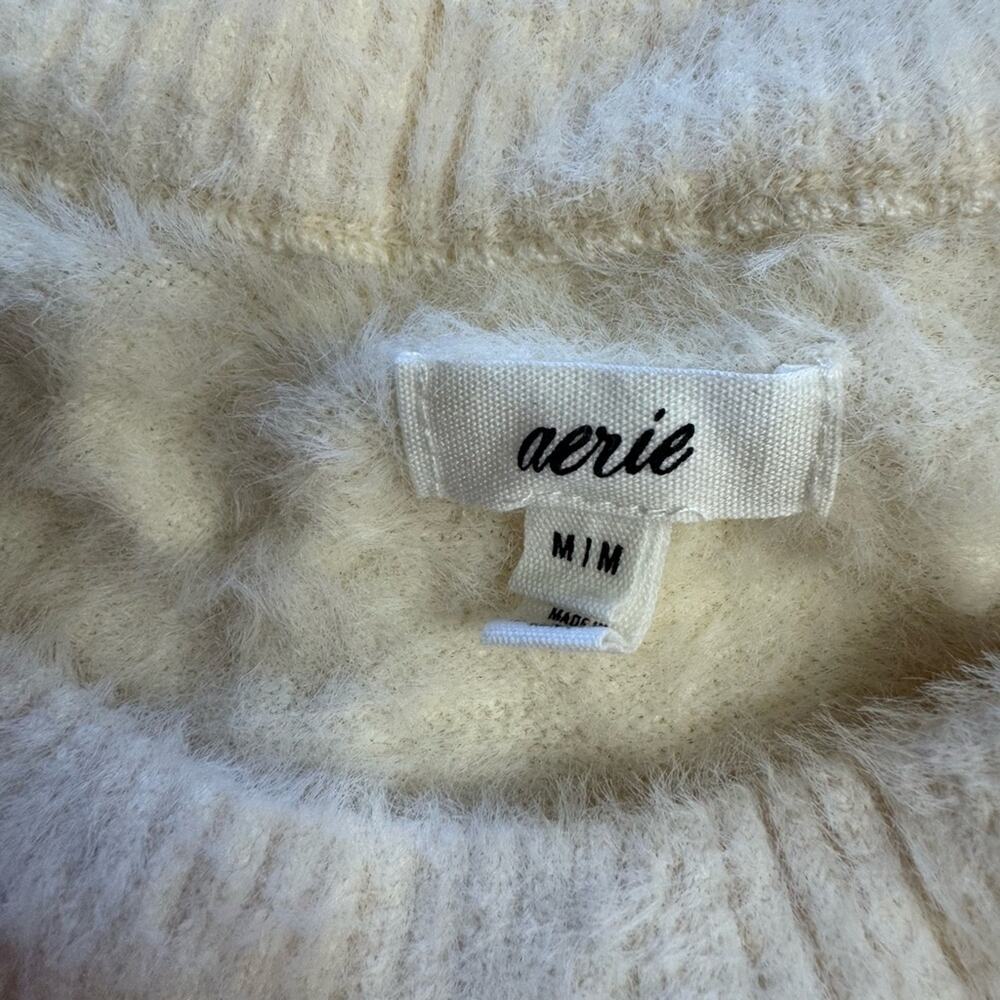 Aerie Cream Faux Fur Sherpa Fuzzy Sweater Sweatshirt Womens Size Medium - Picture 3 of 7